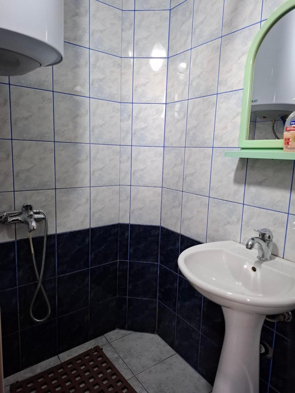 אוהריד Villa Gjorgi מראה חיצוני תמונה